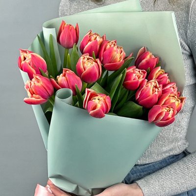 Букет из 15 пионовидных тюльпанов Колумбус 46326